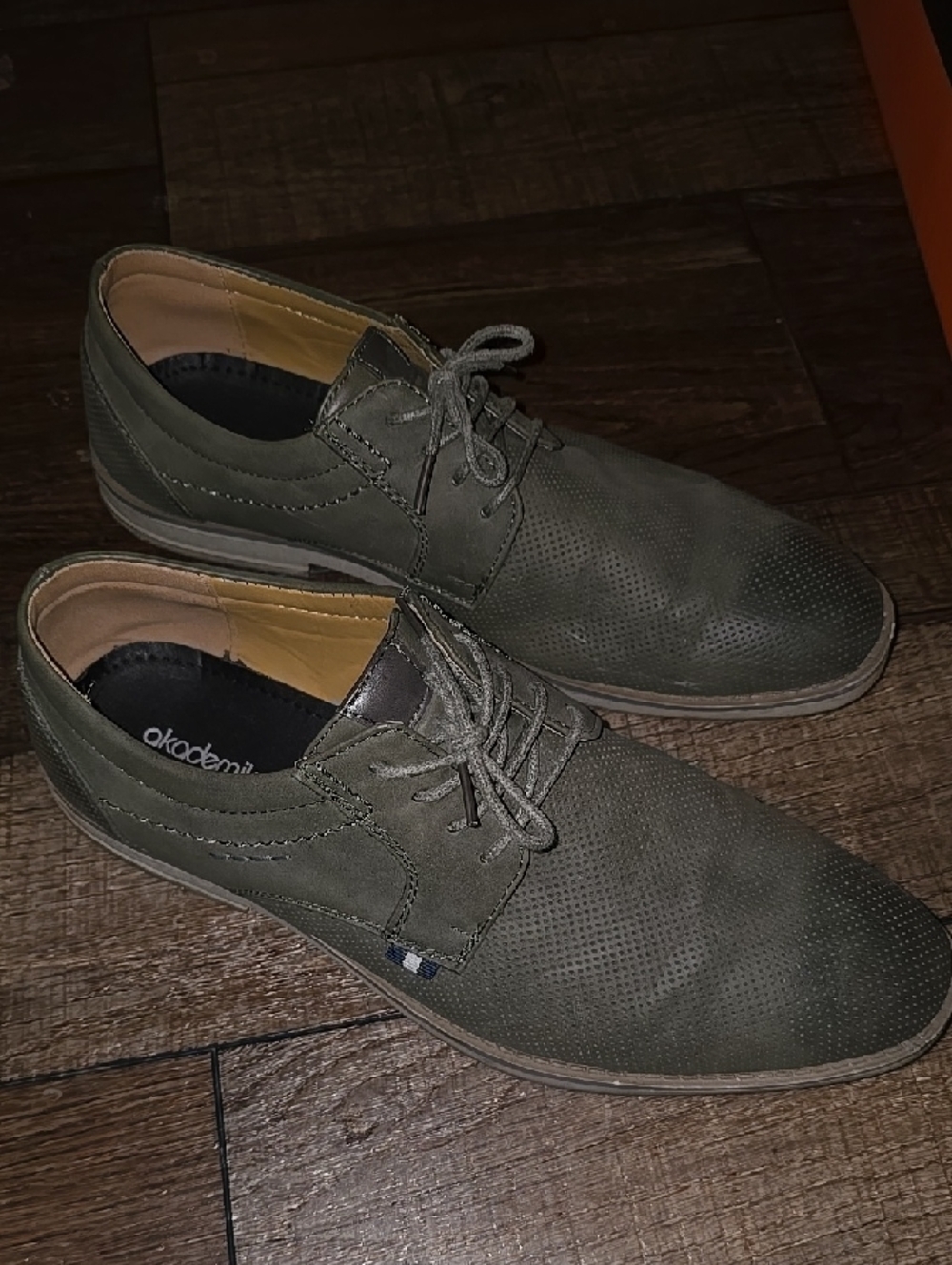 Akademiks Olive Green Men's Lace-Up Casual Oxfords